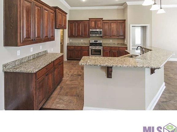 4th image of 3585 Loup Ln