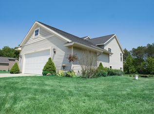 9369 Butterfly Ct, Allendale, MI 49401