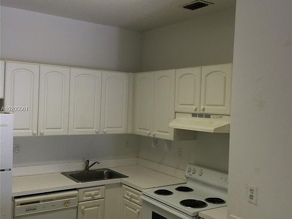 4th image of 2734 Bird Ave APT 108