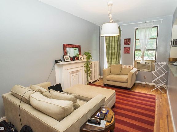 3rd image of 305 E 119th St APT 3
