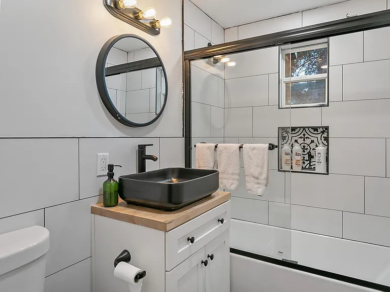 587 Arrowhead Villa Rd — Photo 14