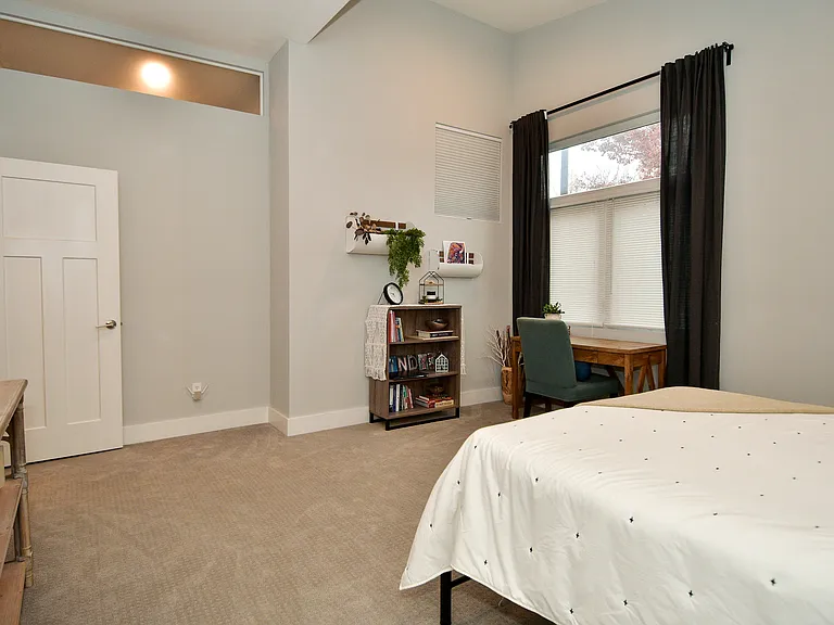 1426 Olive St — Photo 41