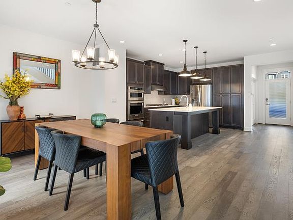 4th image of 26627 NE Boyd Way #101-1