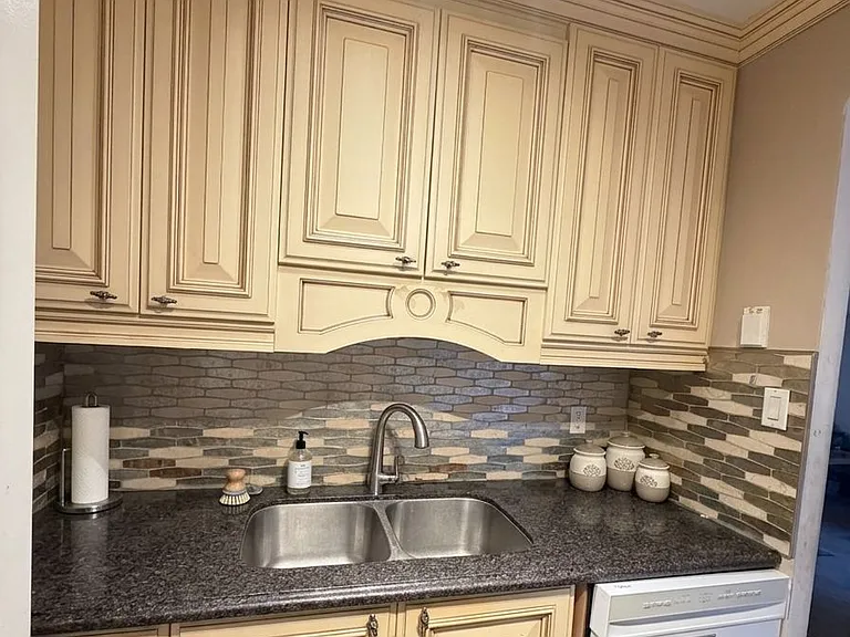 265 Enfield Pl #206 — Photo 4