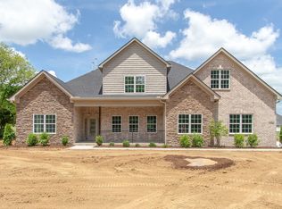 1665 Newport Pl, La Vergne, TN 37086