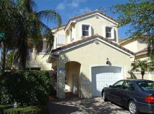 961 Doveplum Ct, Hollywood, FL 33019