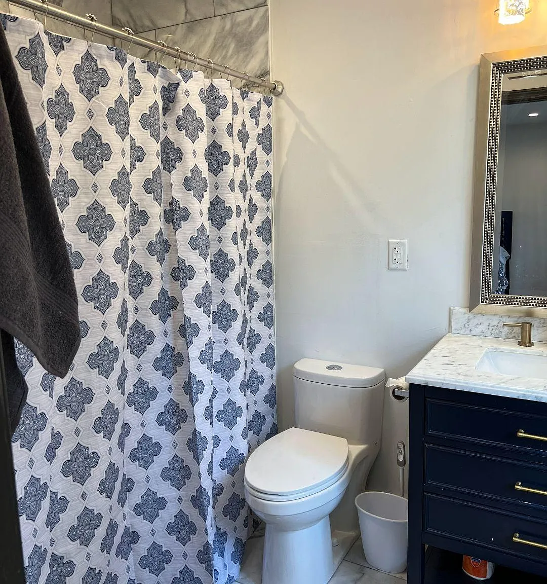 4 bed, 4.0 bath, 5000 sqft, $1,274 — Photo 4