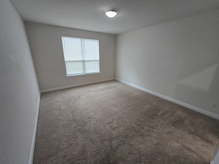 1805 Acosta Dr — Photo 8