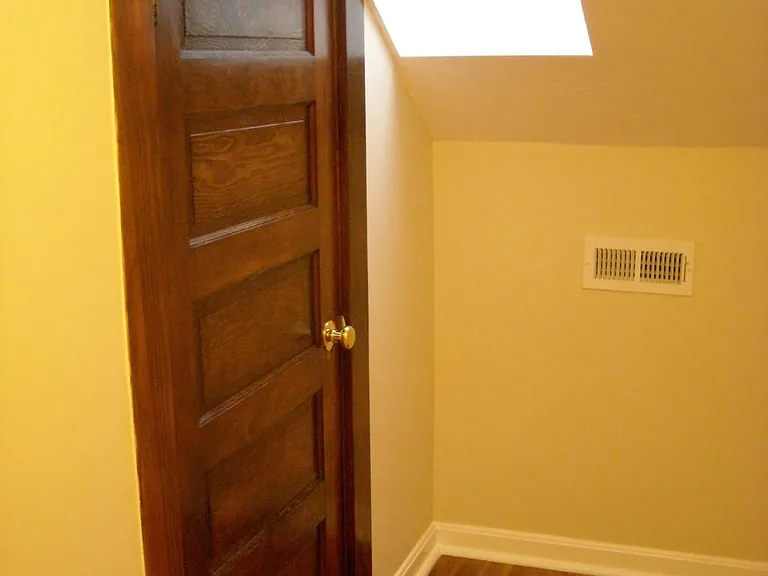 194 Auburn St #2 — Photo 3