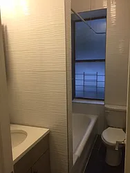 Rented by City Prime Commercial Realty 