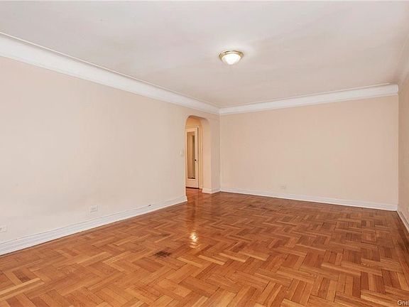 3rd image of 1 S Broadway APT 2A