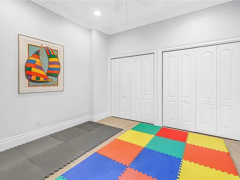 1133 Abbeys Way — Photo 13