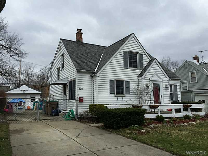 1st image of 425 Lamarck Dr