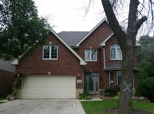 5838 W 83rd St, Burbank, IL 60459