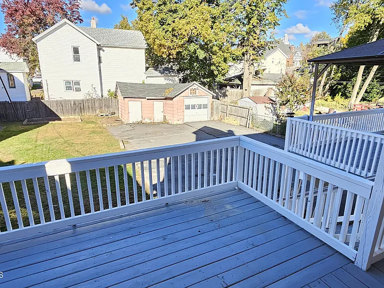 128 S Rebecca Ave — Photo 21