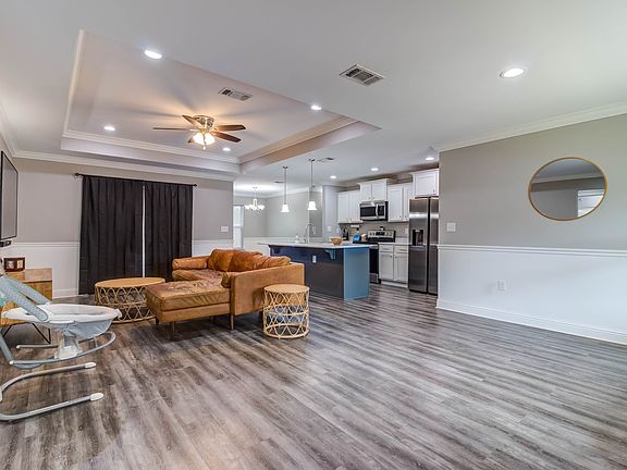 3rd image of 13672 Tara Hills Ct