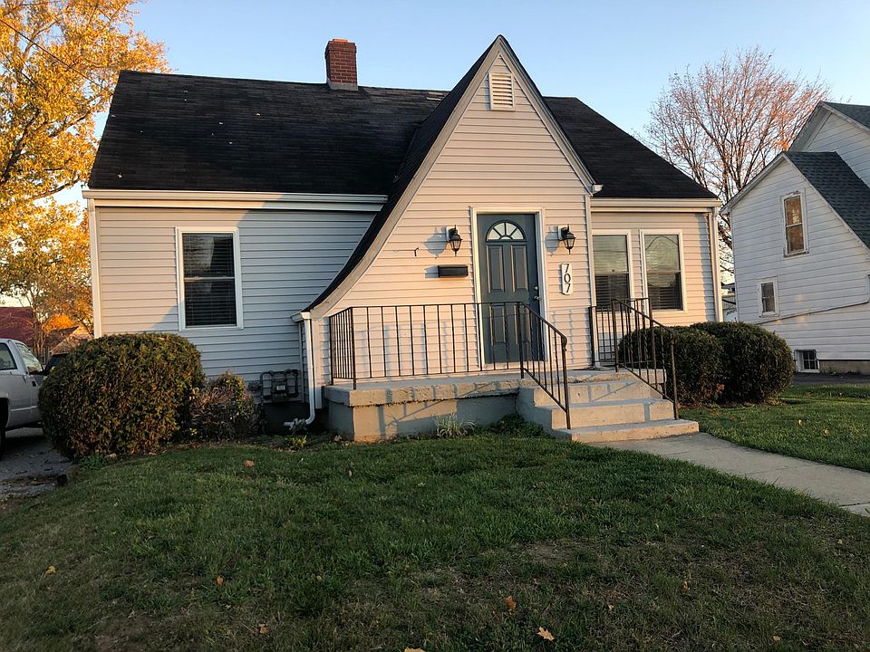 1st image of 707 N Market St