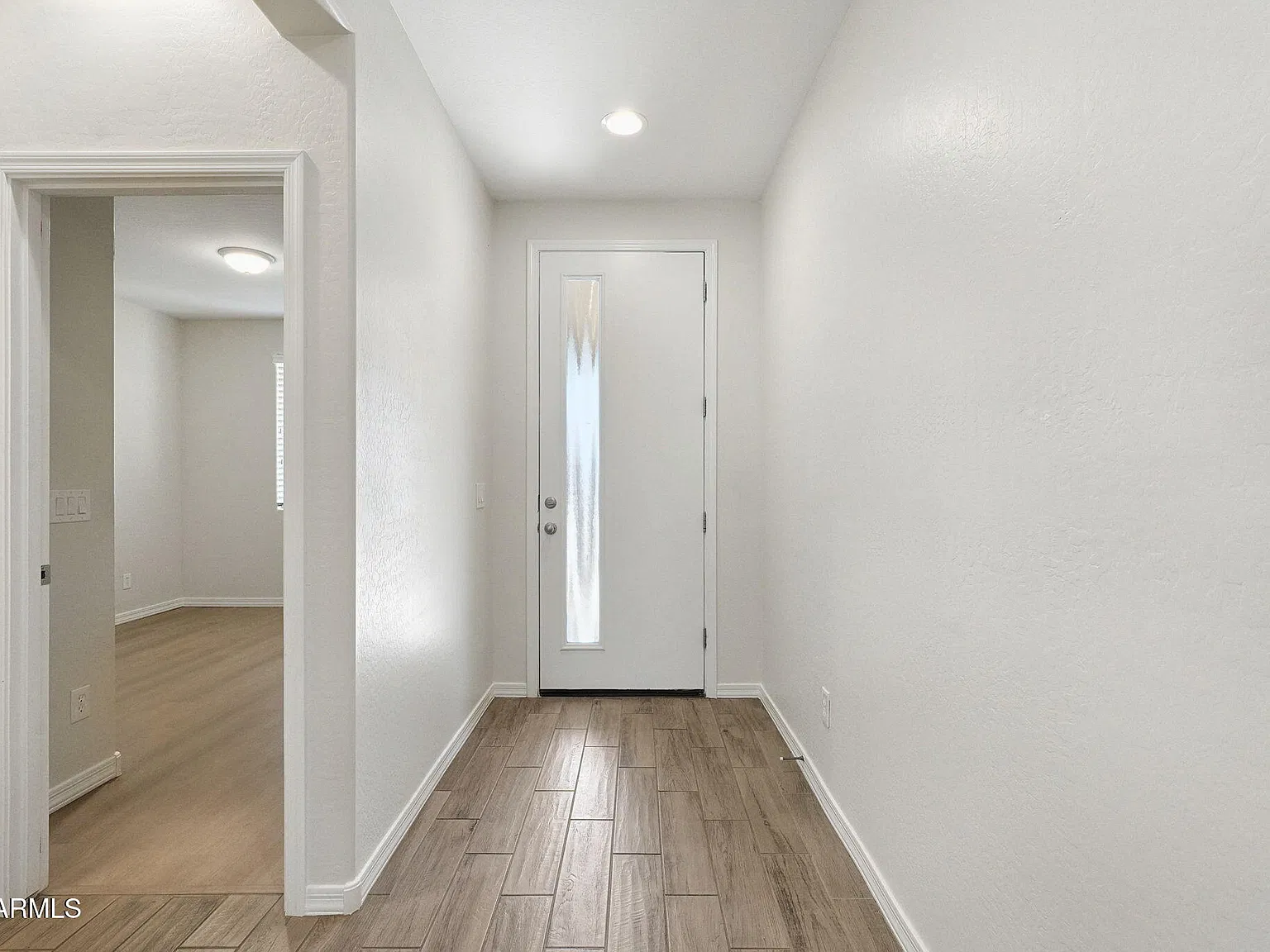 4 bed, 3.0 bath, 2503 sqft, $2,950 — Photo 3