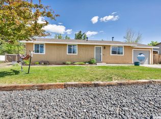 17415 Egret Ln, Reno, NV 89508
