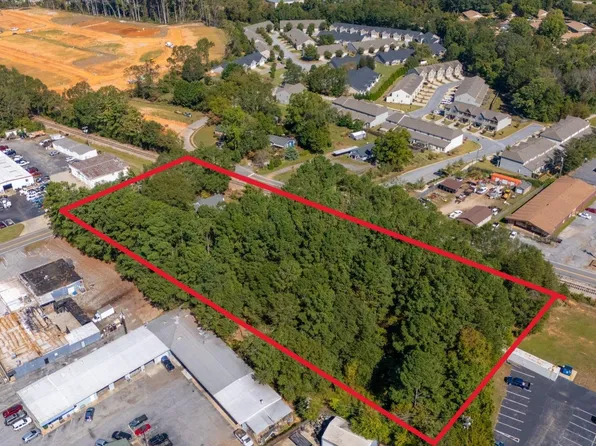 4 Murray Dr, Mauldin, SC 29662