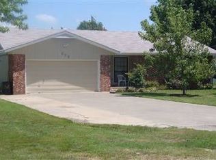 325 S Broadway St, Inola, OK 74036