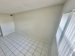 17001 NE 9th Ave, Miami, FL 33162