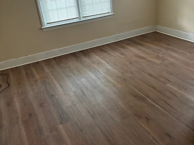 710 W Genesee St — Photo 5