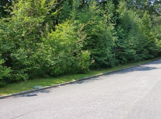 45 Cindy Ln, Cranston, RI 02921