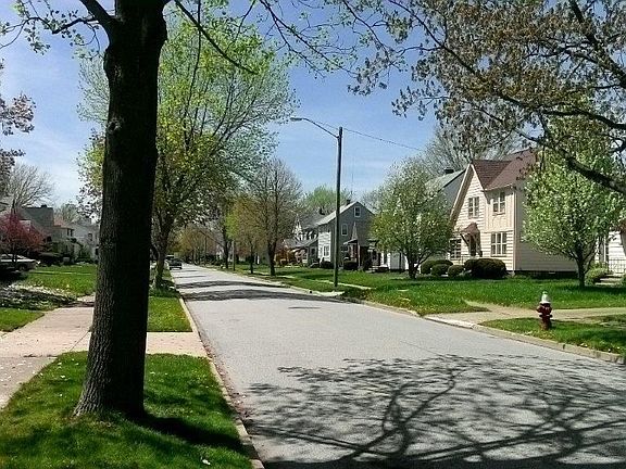 Meredith Toward E. 185th