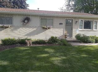 707 Riverview Dr, Winneconne, WI 54986