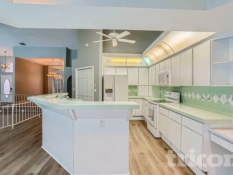 3037 Overview Ln — Photo 7
