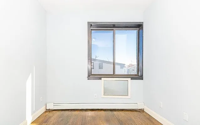 Rented by Skyhigh Realty NYC LLC | media 21