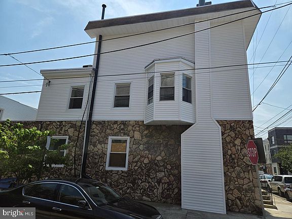 3rd image of 1513 S 10th St