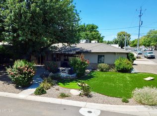 946 E Denton Ln, Phoenix, AZ 85014