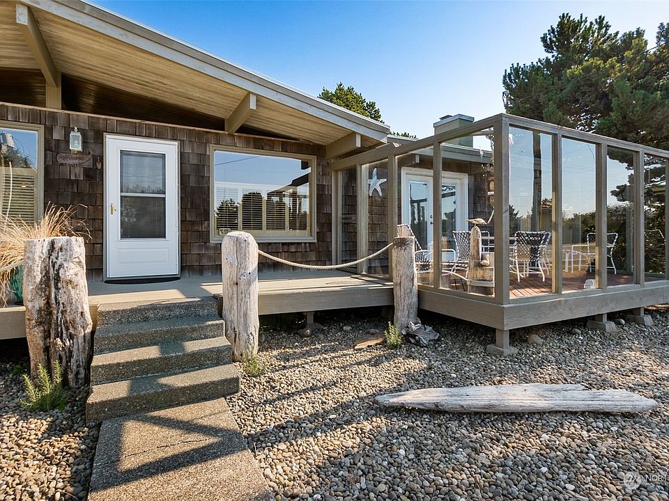 576 Ocean Shores Boulevard NW, Ocean Shores, WA 98569 Zillow