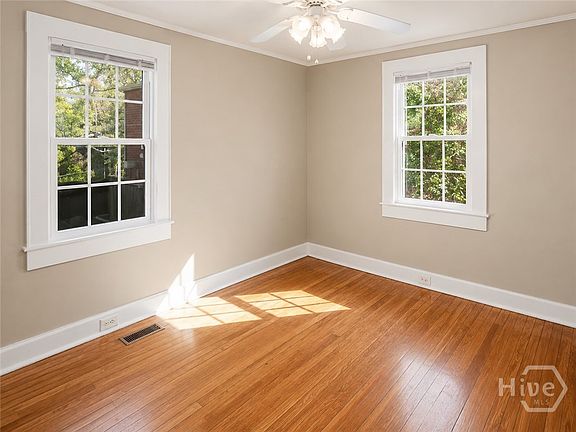 4th image of 312 N Jefferson St