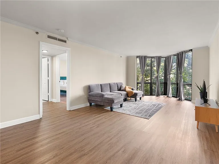 2870 Pharr Court South NW #907 — Photo 14