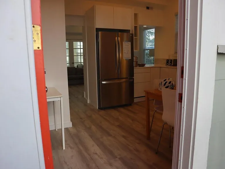 1601 Milvia St — Photo 17