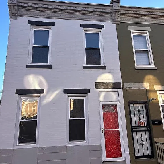 1308 W Lippincott St — Photo 1