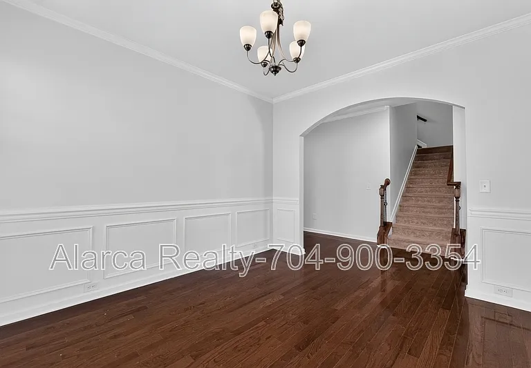 10431 Paisley Abbey Ln — Photo 8