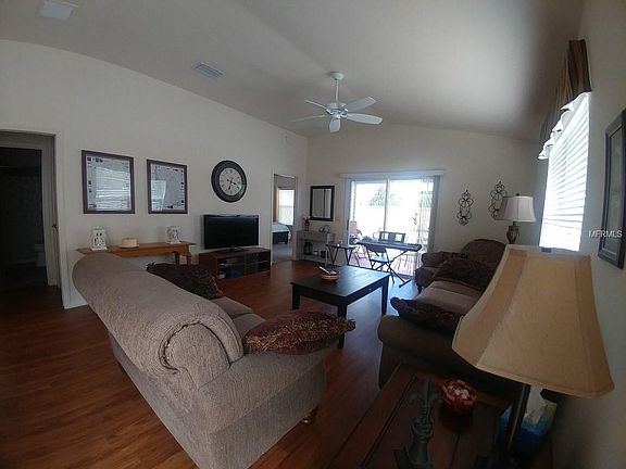 2nd image of 3151 Jemima Ave #0