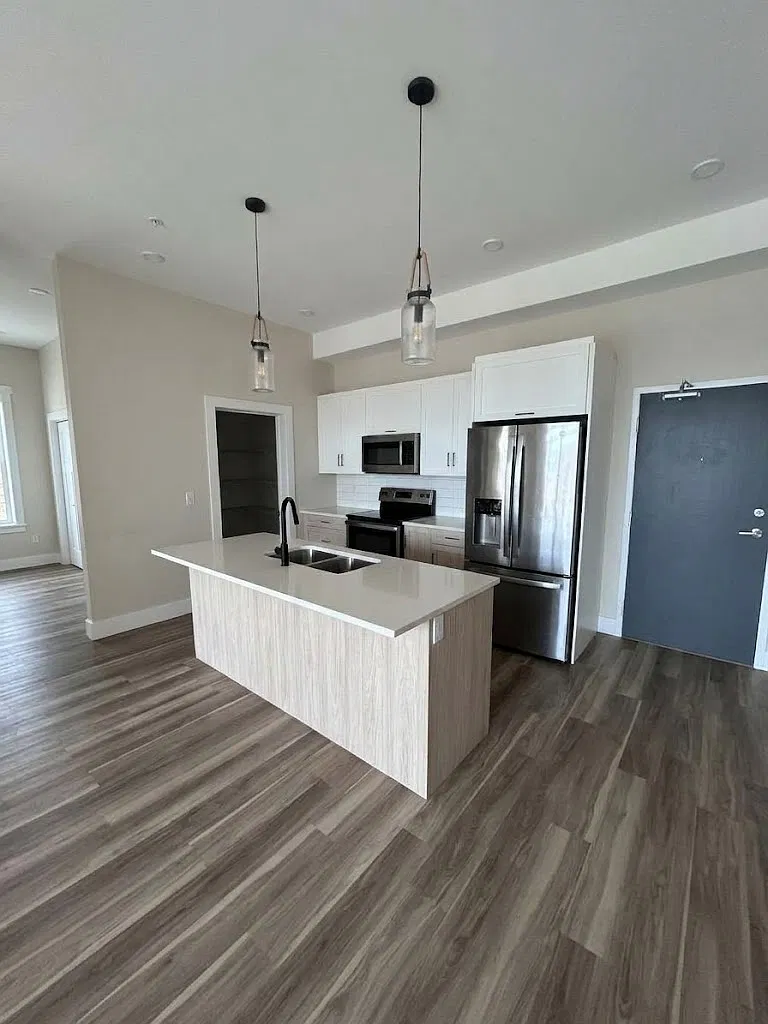 101 Roselin Court — Photo 3