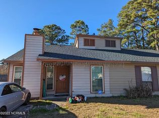 105 Village Cir, Jacksonville, NC 28546