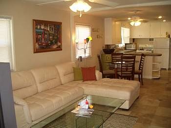 1st image of 4265 Fanuel St