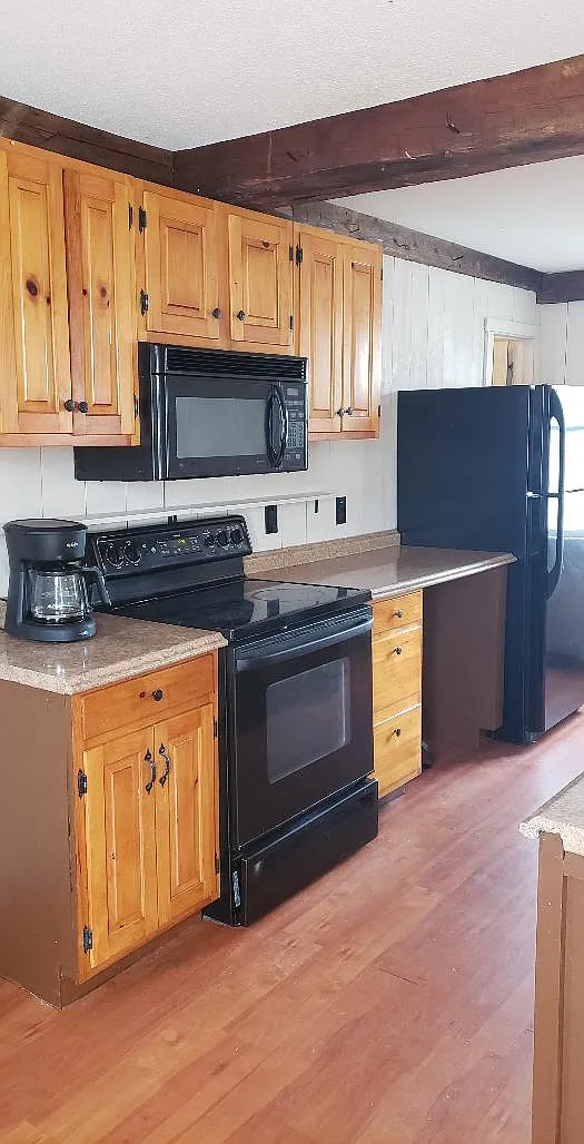 1 bed, $1,300 — Photo 4