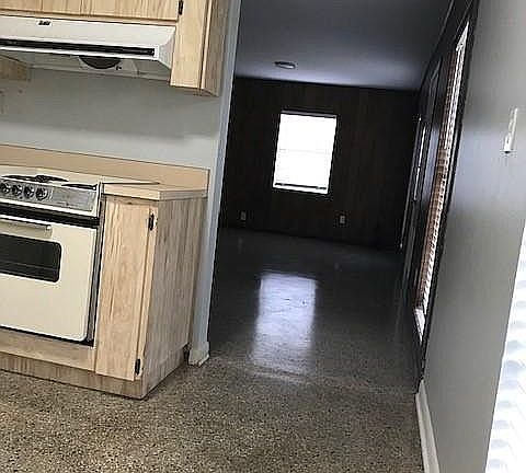 5th image of 7003 Conifer Dr