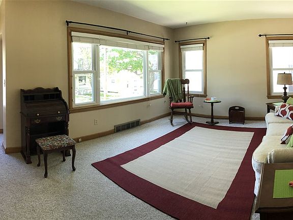 2nd image of 345 W Park St Lot 217