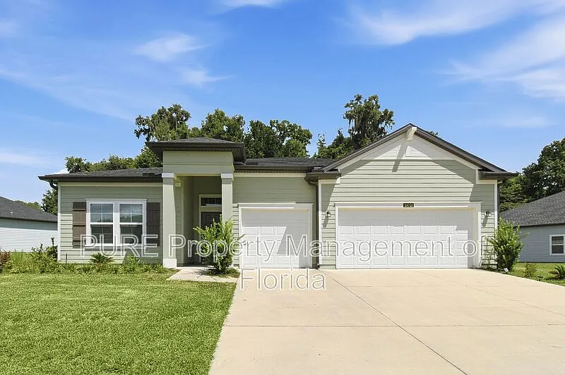 4 bed, 3.0 bath, 2692 sqft, $2,375 — Photo 2