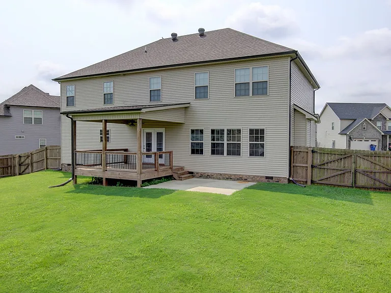 230 Cotoneaster Ln — Photo 96