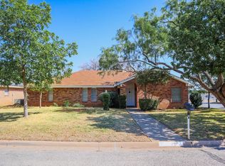2902 Canyon Creek Dr, San Angelo, TX 76904